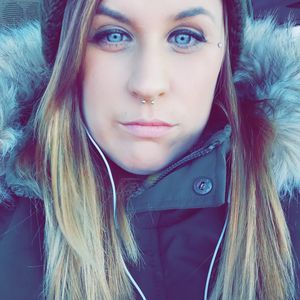 Meet your Posher, Renee